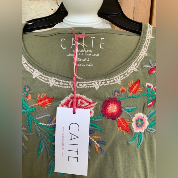 New with tags, Caite blouse - Picture 4 of 4